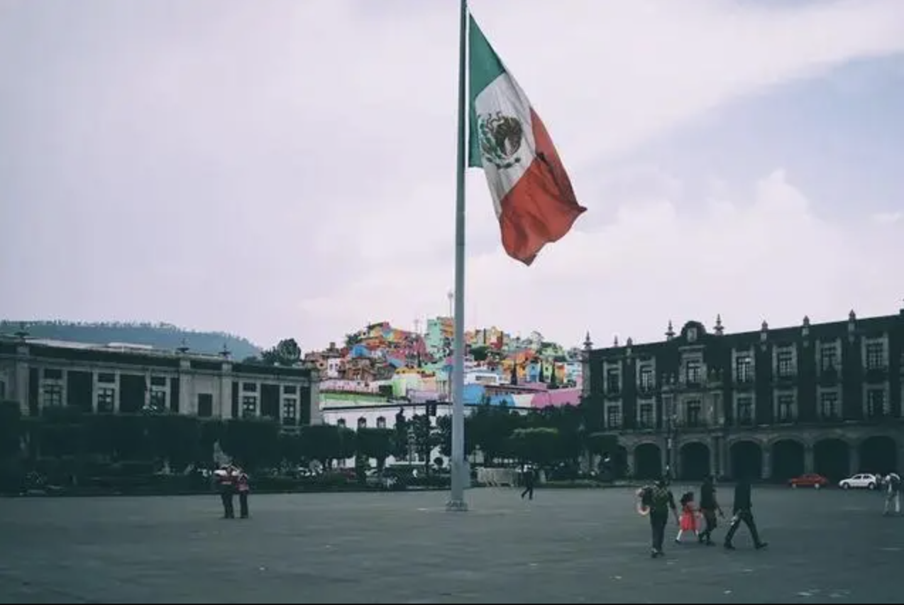 Will 200% Tariffs Halt the Surge of Chinese Carmakers in Mexico?